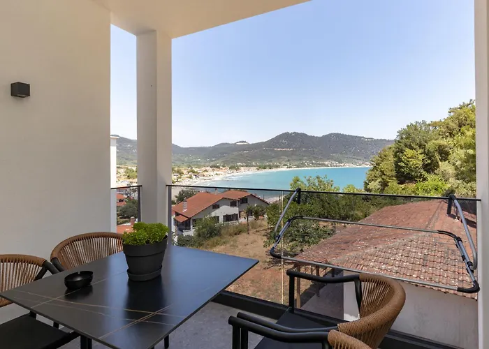Pearl Of Thassos Couette-café 4*
