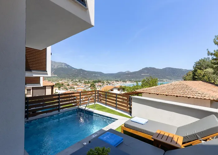 Pearl Of Thassos Couette-café 4*