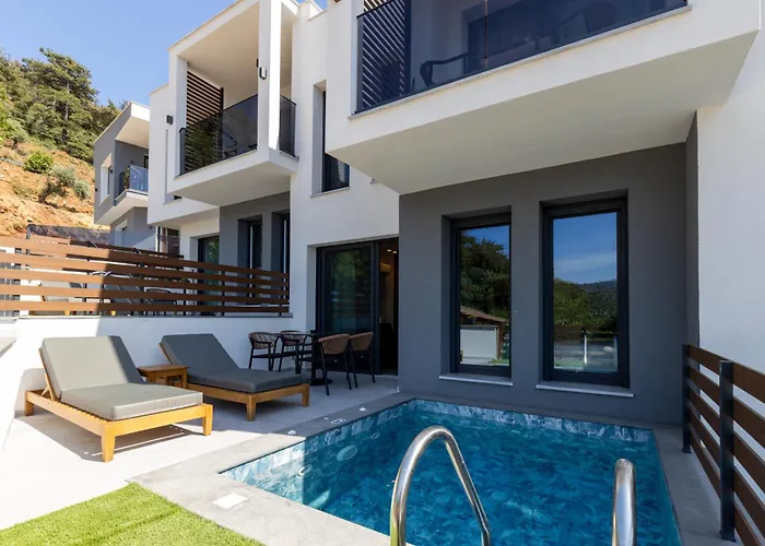 Pearl Of Thassos