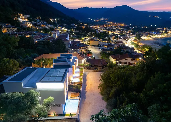 Pearl Of Thassos Couette-café 4*